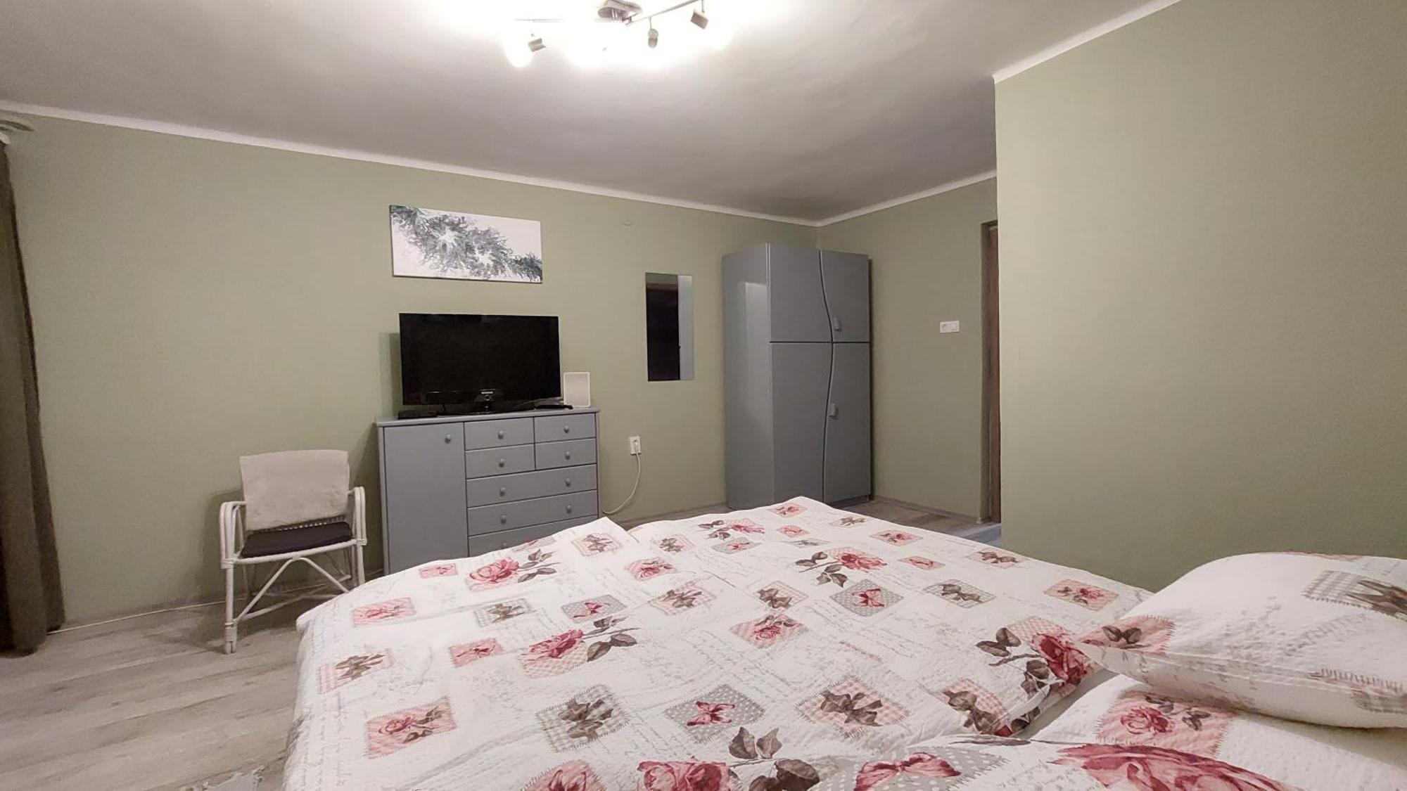 Miniszilva Apartman Balatonalmádi Exteriör bild